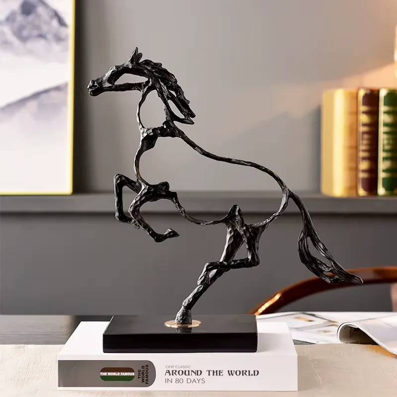 Sculpture de cheval en fer noi - Art Craft Gallery avis et prix